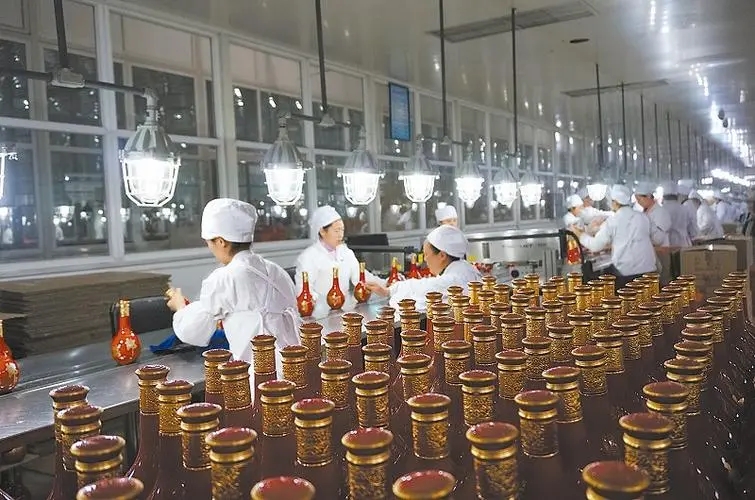 積善酒業(yè)生產(chǎn)車(chē)間